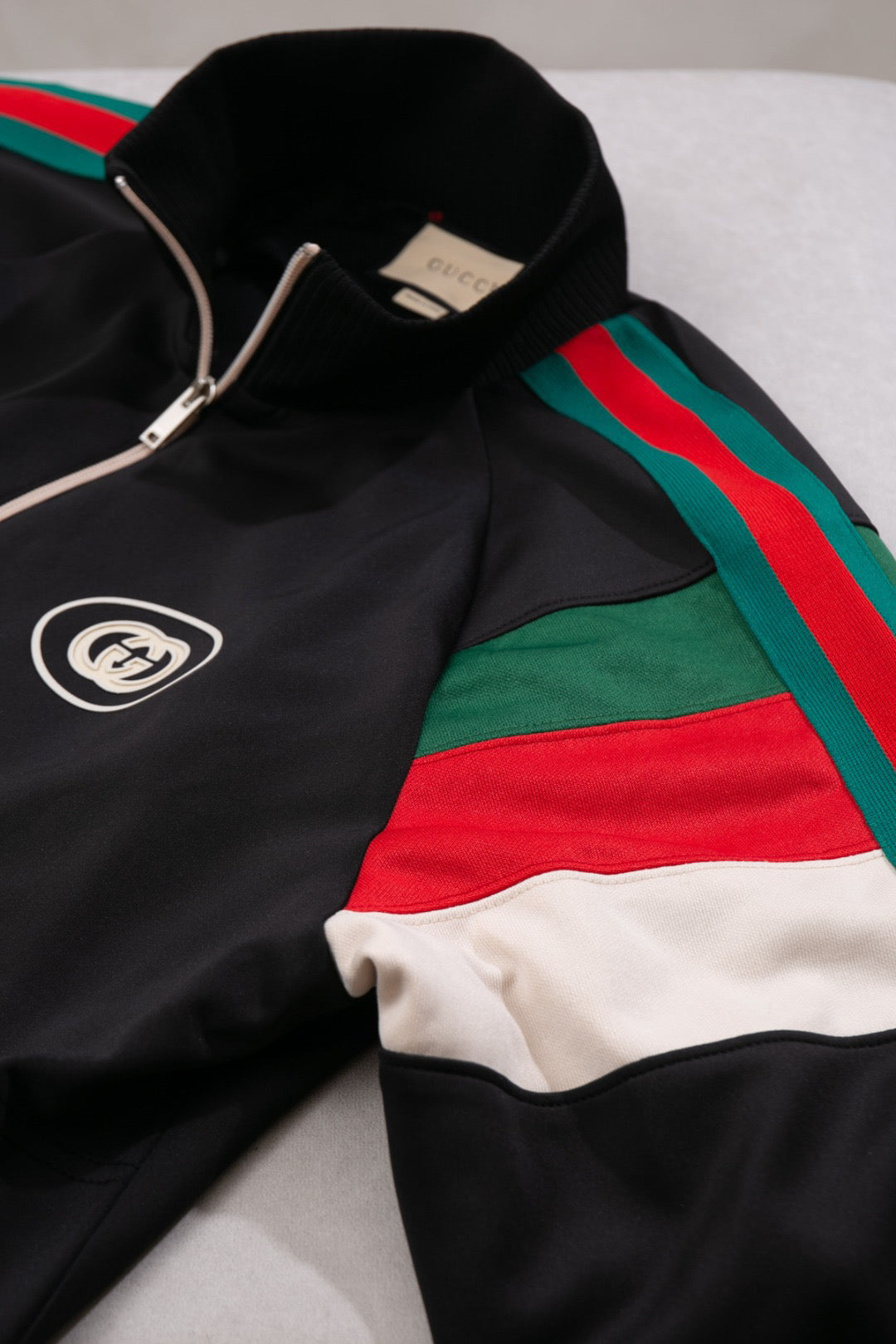 Gucci sweater/jacket