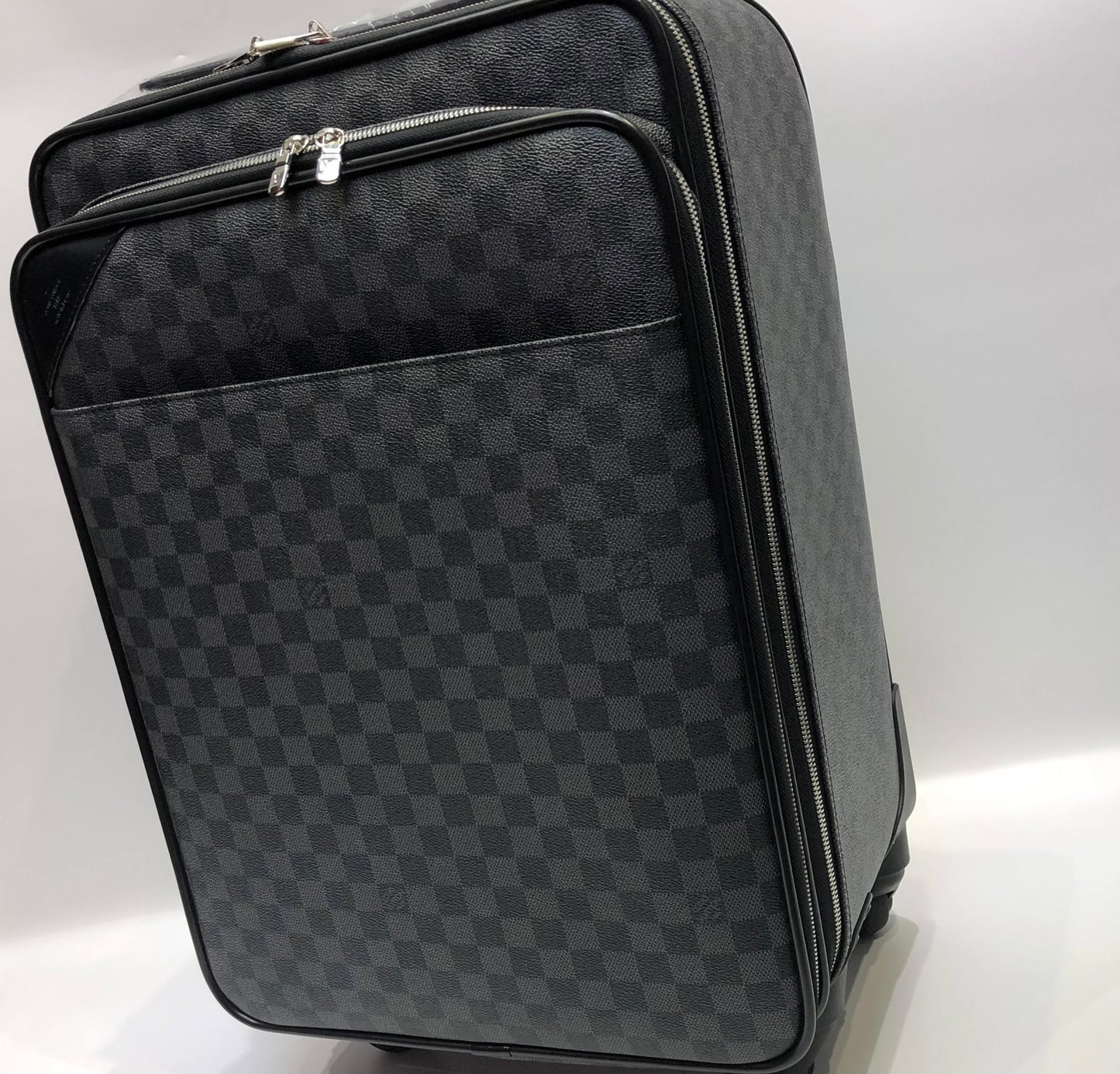 Louis Vuitton Travel bag