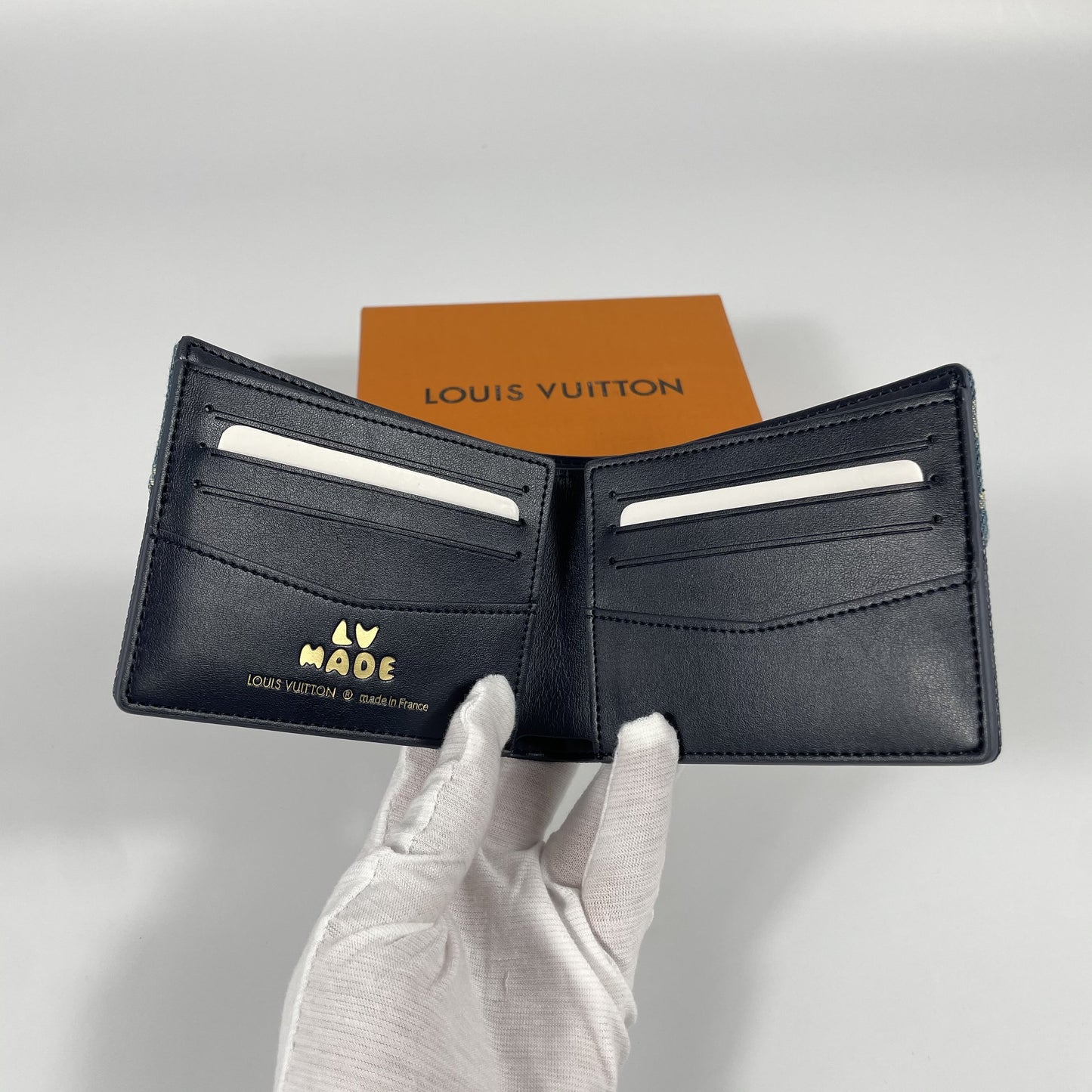 Louis Vuitton men wallet