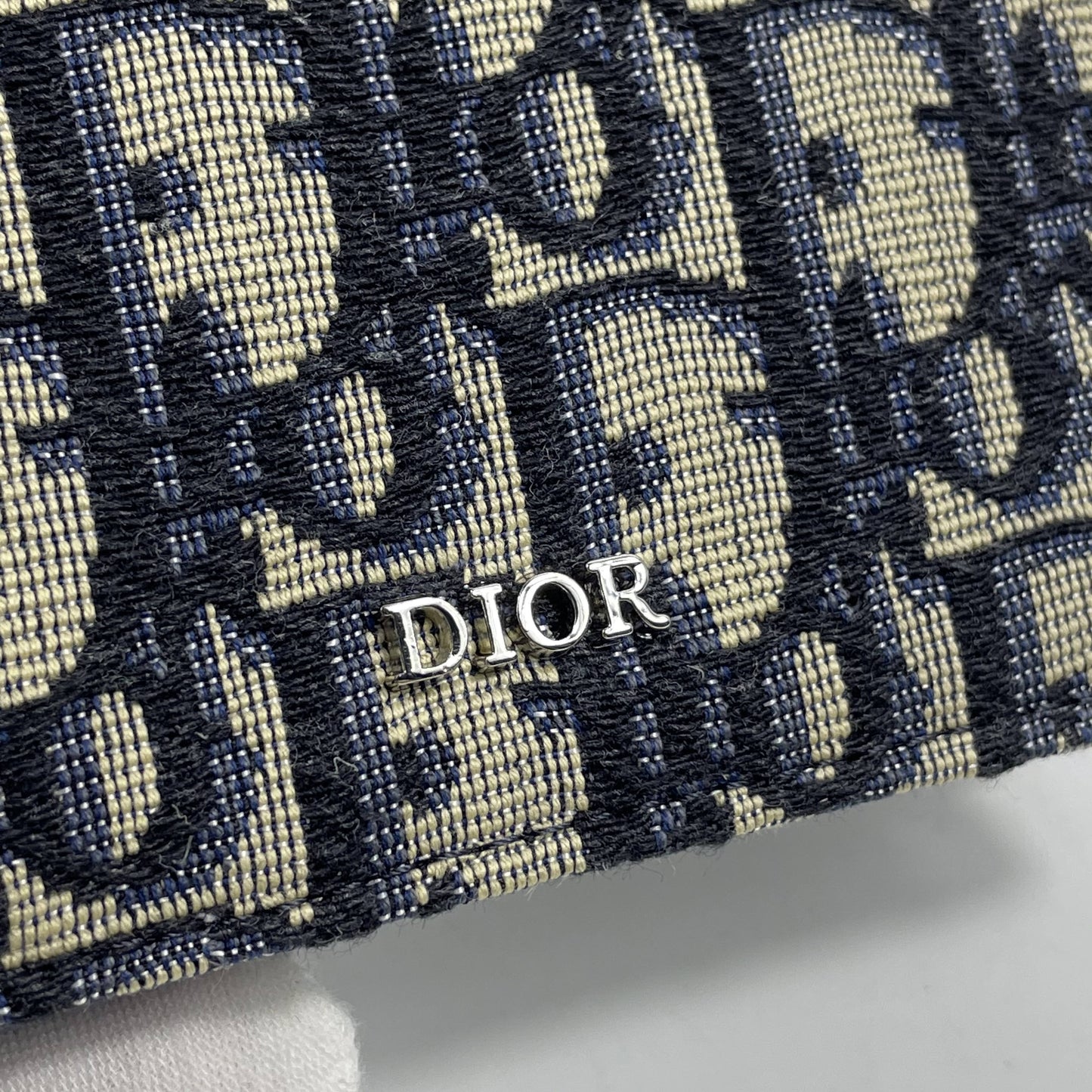 Dior wallet
