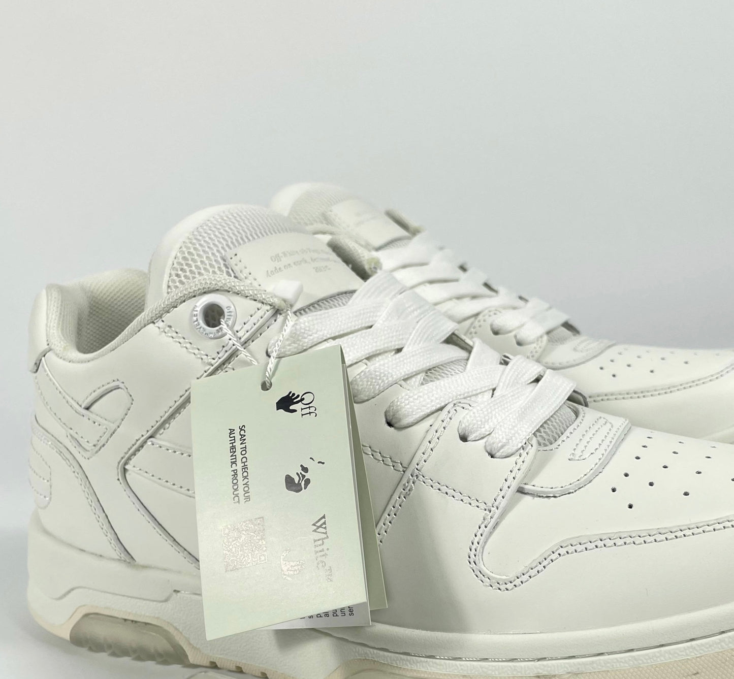 Offwhite sneakers