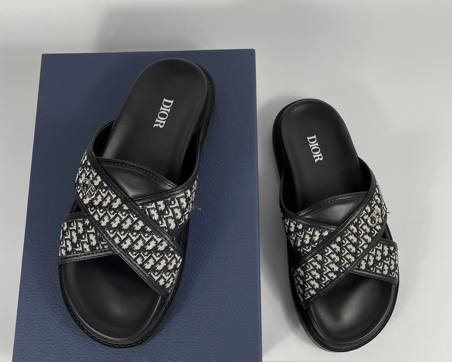 Dior slides
