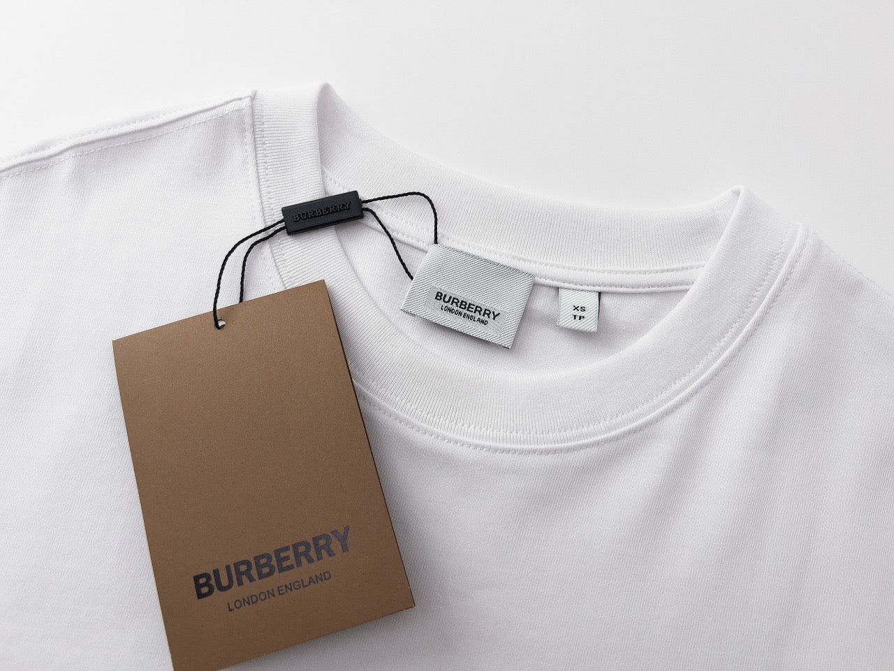 Burberry Tshirt