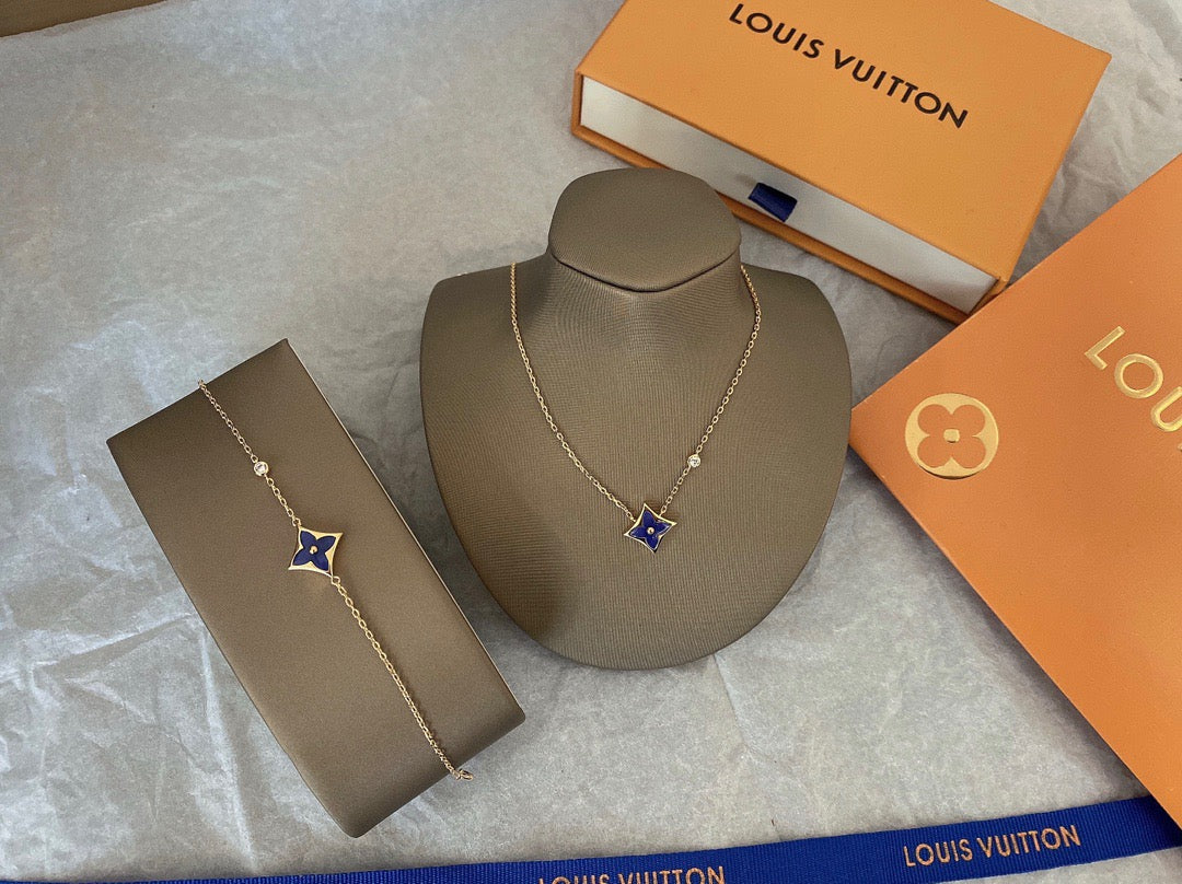 Louis Vuitton necklace & bracelet jewelry set