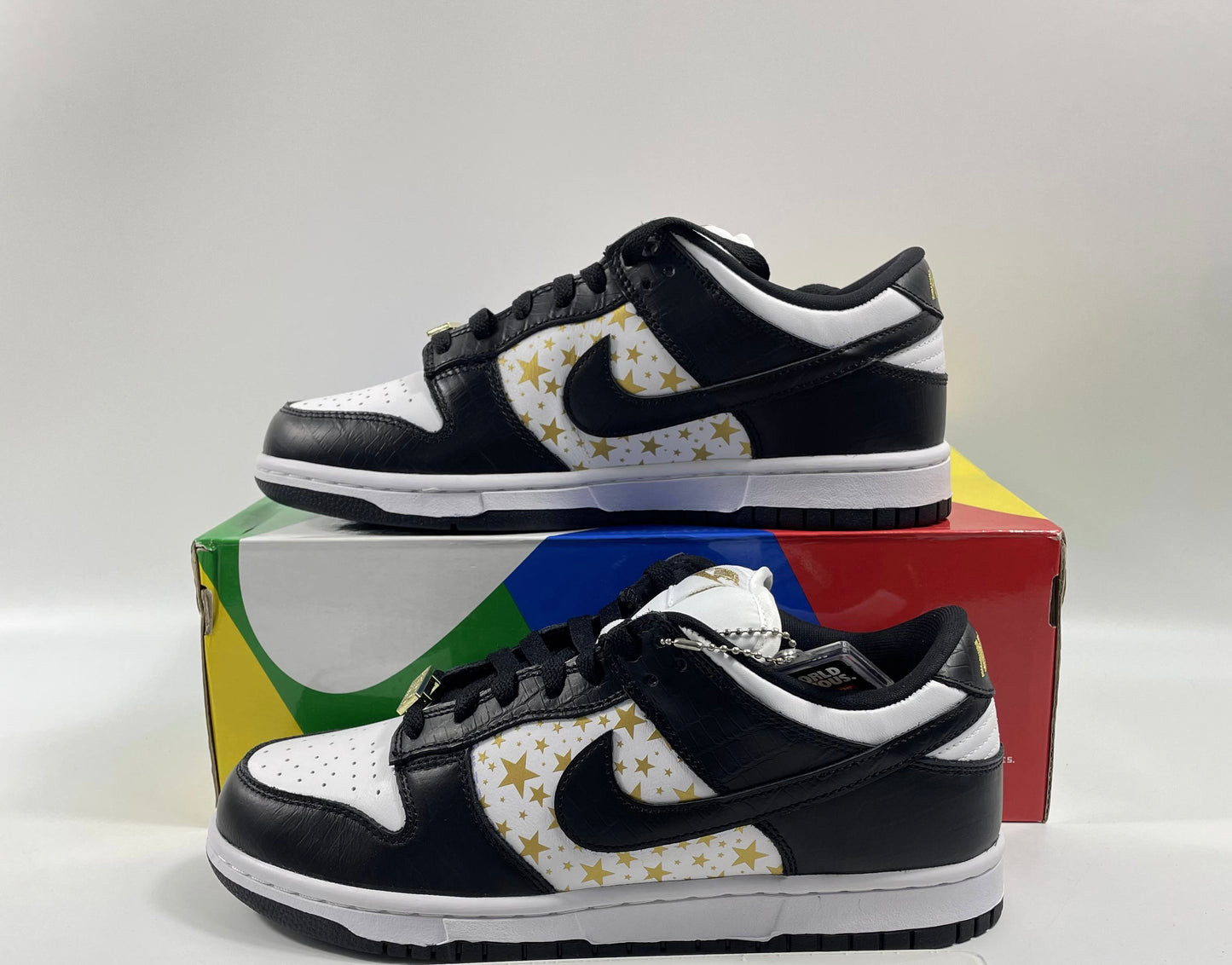Supreme x Nike SB dunk low