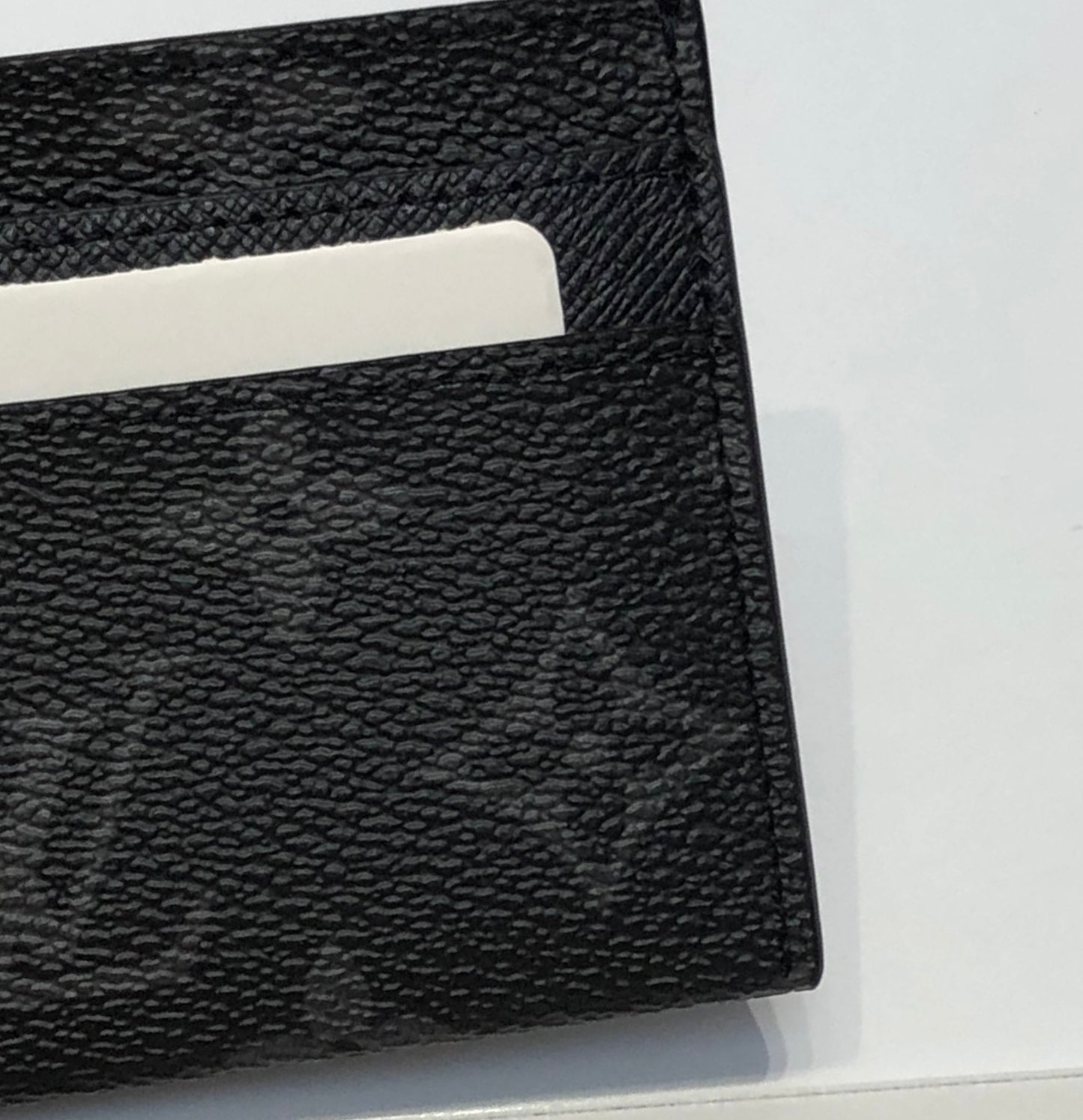 Louis Vuitton Men wallet cardholder