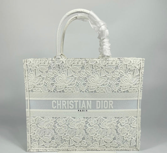 Dior woman tote bag