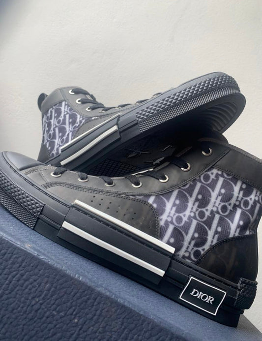 Dior B23 Hightop Black sneakers